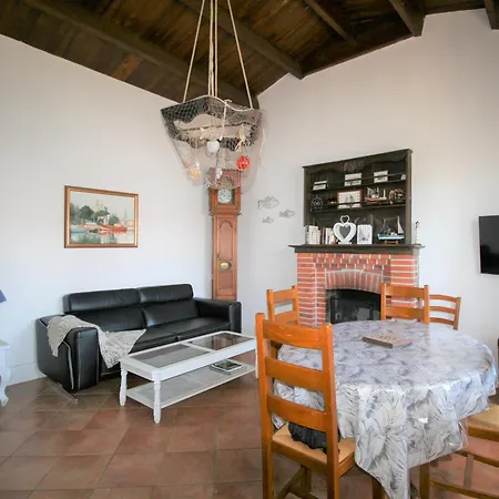 Maison à : Et Commerces à Proximité, Jardin, 3 Chambres, Parking - Fr-1-22-343 Casa vacanze *