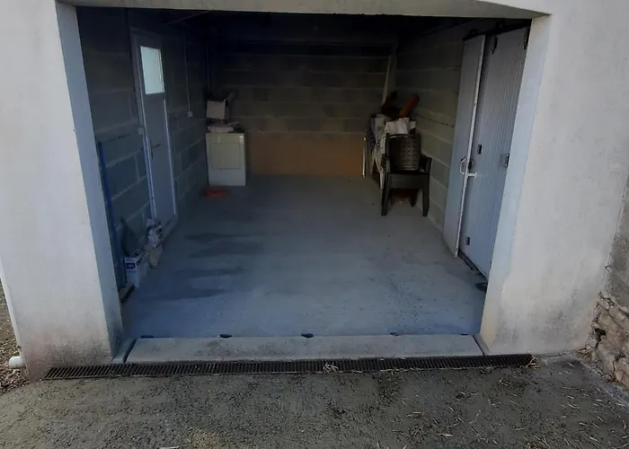 Maison à : Et Commerces à Proximité, Jardin, 3 Chambres, Parking - Fr-1-22-343 La Tranche-sur-Mer